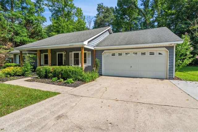 76 Green Elm Way, Carrollton, GA 30116