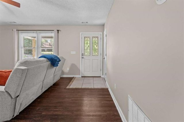 76 Green Elm Way, Carrollton, GA 30116