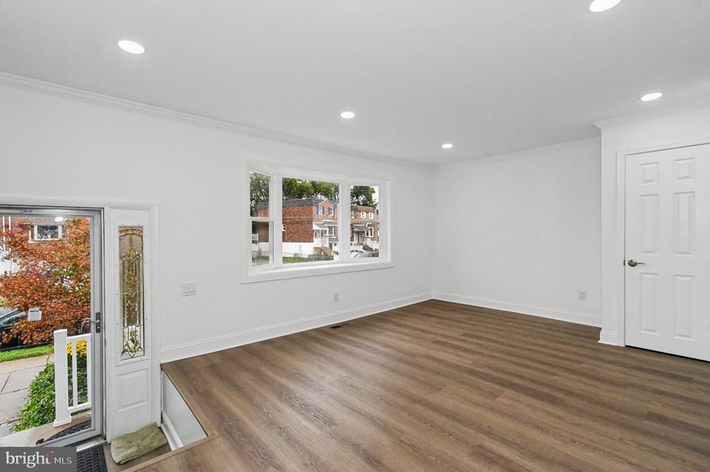 12338 WYNDOM RD, Philadelphia, PA 19154 — photo 5