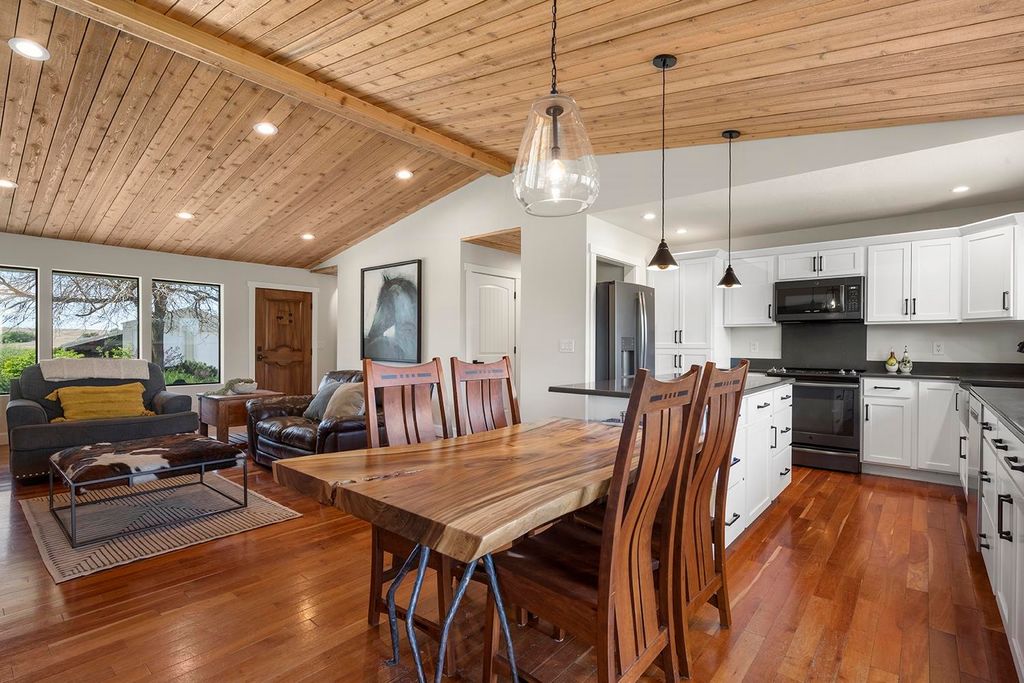 10409 E Palouse Hwy, Valleyford, WA 99036 photo 10