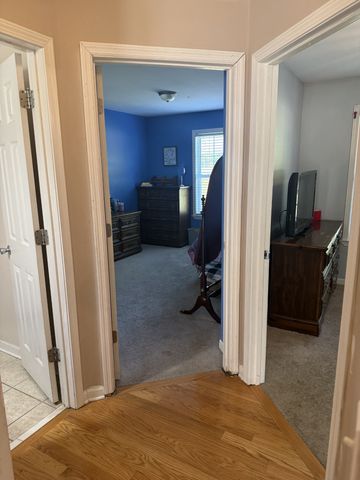 1702 Abiff Rd, Burns, TN 37029