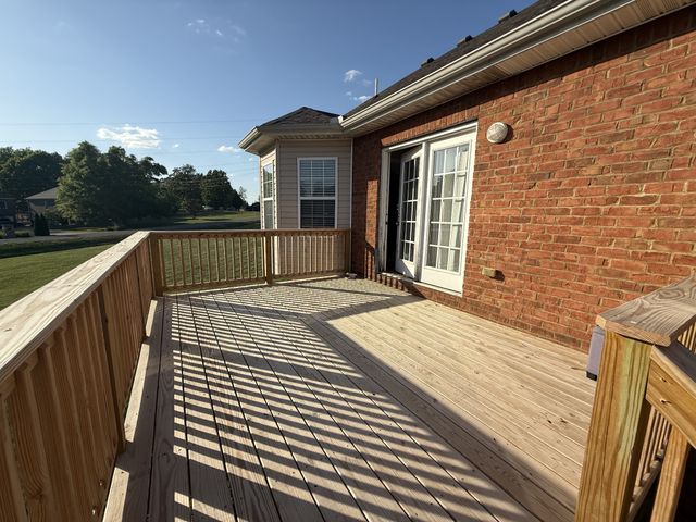 1702 Abiff Rd, Burns, TN 37029