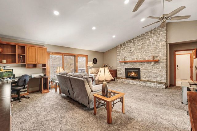 3250 Easton Lane, Burlington, KY 41005