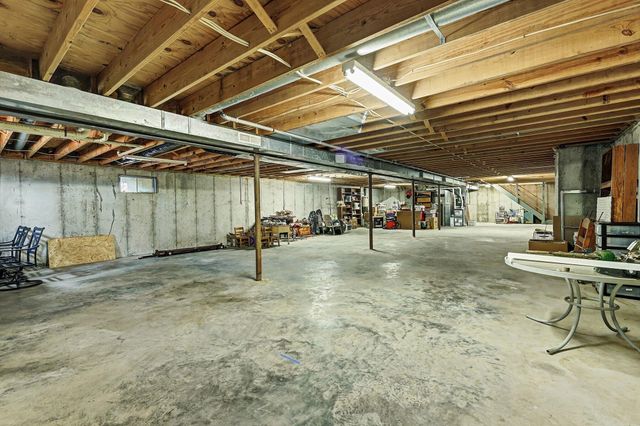 3250 Easton Lane, Burlington, KY 41005