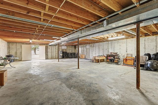 3250 Easton Lane, Burlington, KY 41005