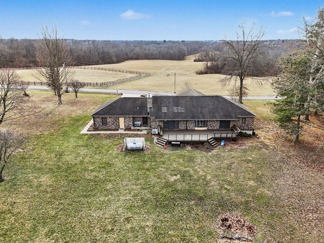 3250 Easton Lane, Burlington, KY 41005