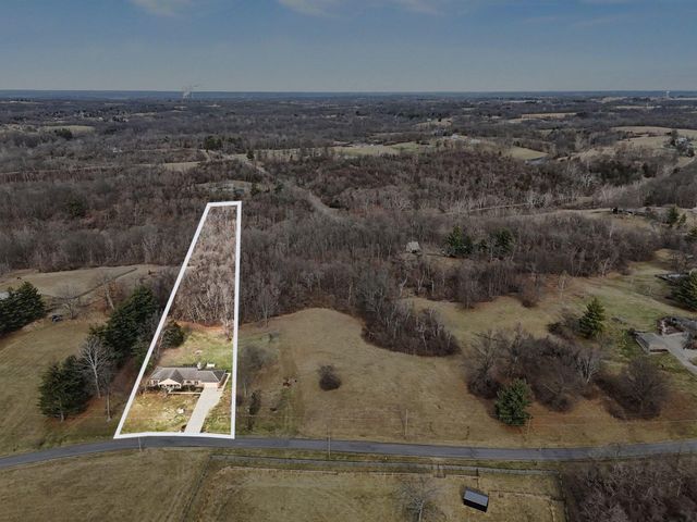 3250 Easton Lane, Burlington, KY 41005