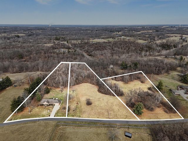 3250 Easton Lane, Burlington, KY 41005