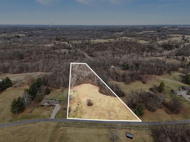 3250 Easton Lane, Burlington, KY 41005