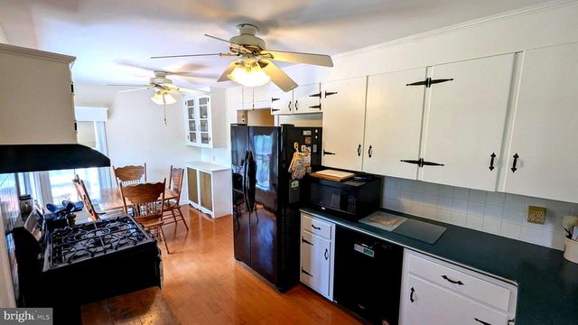 121 S CONWELL ST, Seaford, DE 19973