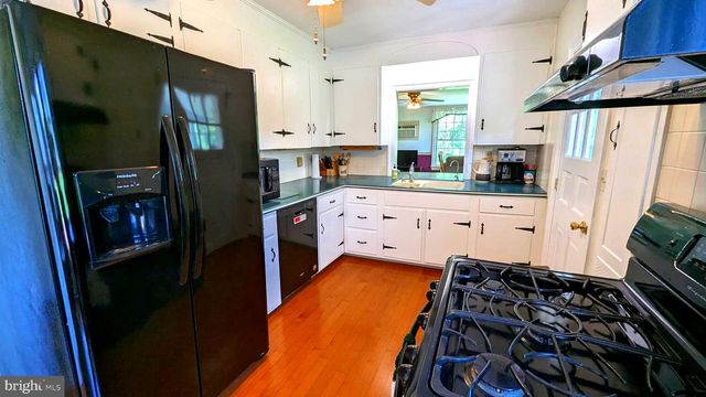 121 S CONWELL ST, Seaford, DE 19973