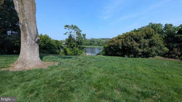 121 S CONWELL ST, Seaford, DE 19973