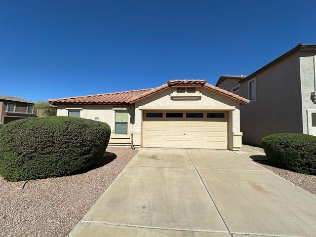838 E Mountain View Road, San Tan Valley, AZ 85143