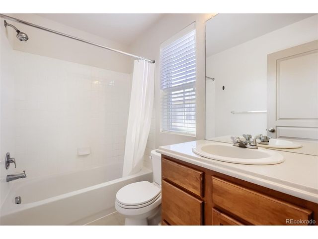 10556 E 29th Dr, Denver, CO 80238
