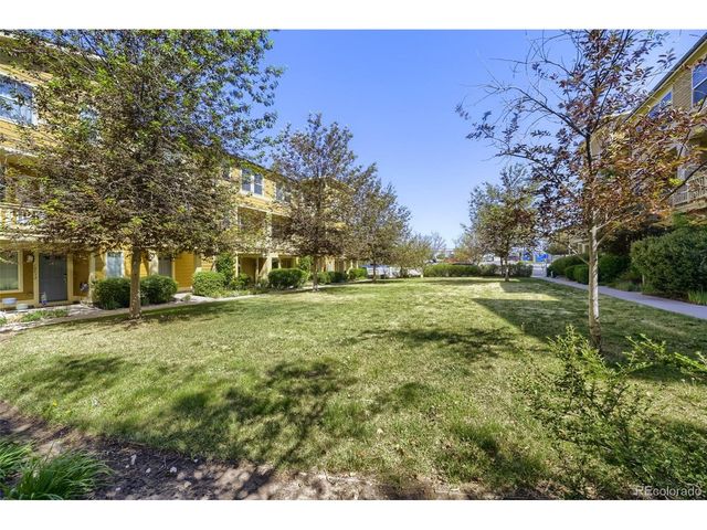 10556 E 29th Dr, Denver, CO 80238