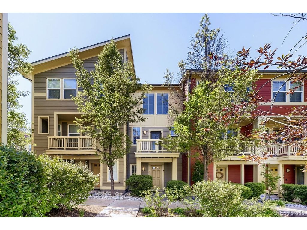 10556 E 29th Dr, Denver, CO 80238