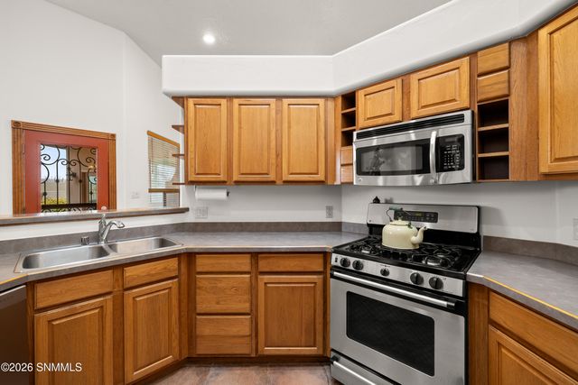 1898 El Segundo Trail, Las Cruces, NM 88011