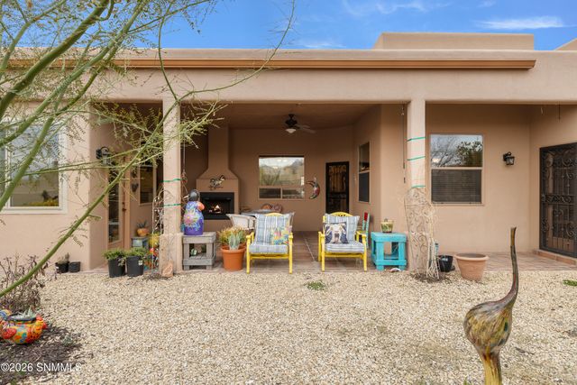 1898 El Segundo Trail, Las Cruces, NM 88011