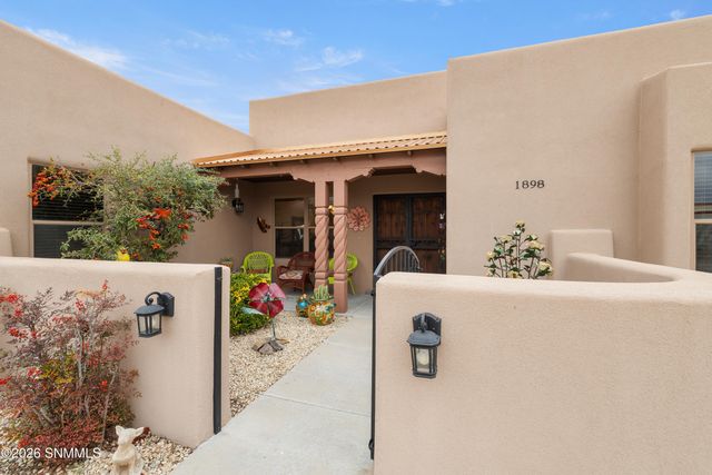 1898 El Segundo Trail, Las Cruces, NM 88011