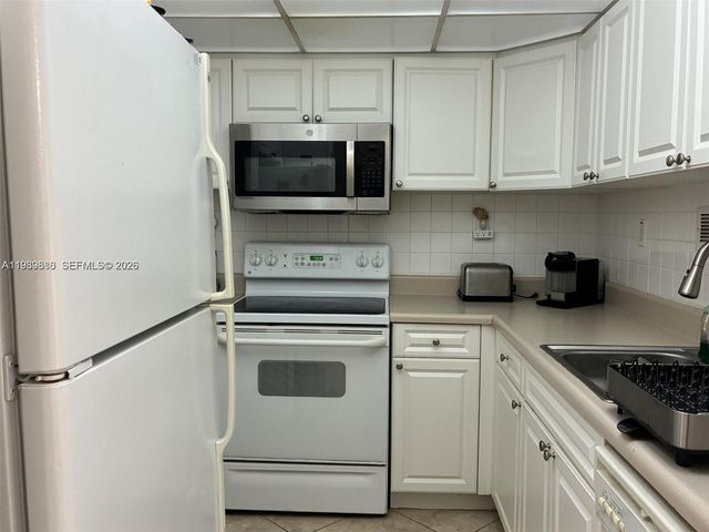 1000 West Ave 110, Miami Beach, FL 33139