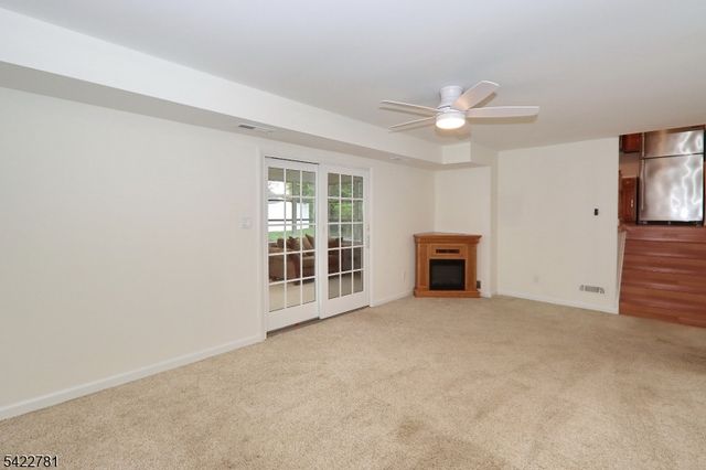 2260 Sunrise Ct, Scotch Plains Twp., NJ 07076