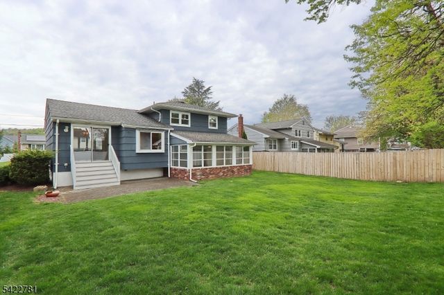 2260 Sunrise Ct, Scotch Plains Twp., NJ 07076