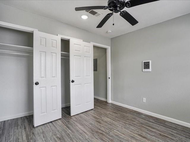 5117 Lavender 5195, Houston, TX 77026