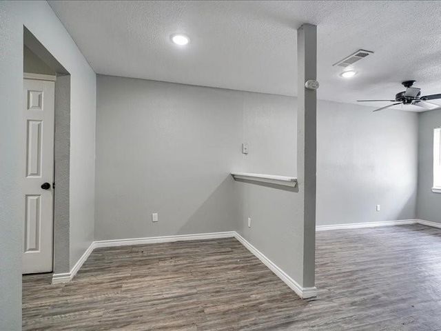 5117 Lavender 5195, Houston, TX 77026