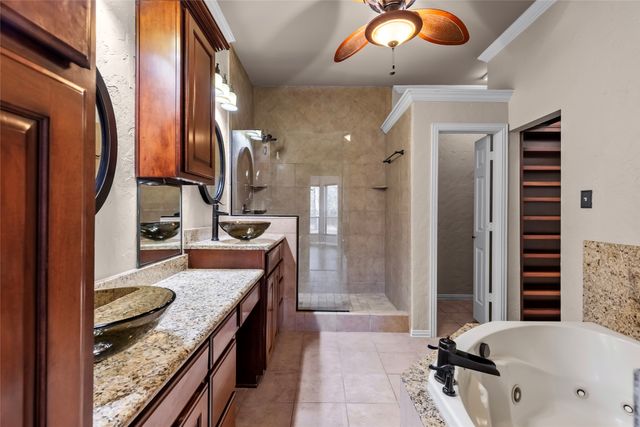 1040 County Road 3314, Greenville, TX 75402