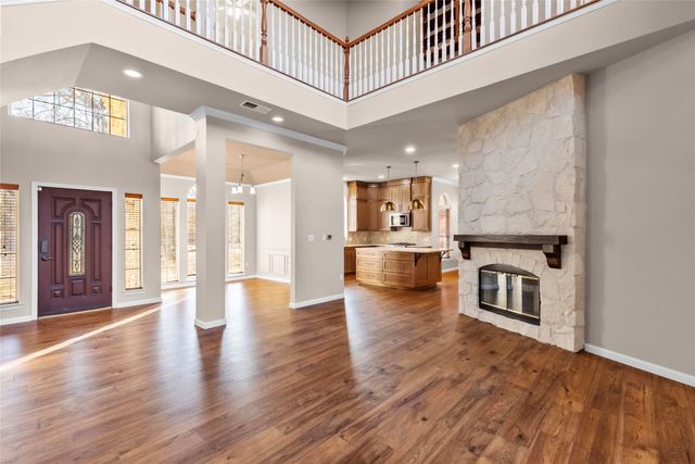 1040 County Road 3314, Greenville, TX 75402