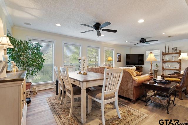 1323 Hideaway Lane West, Hideaway, TX 75771