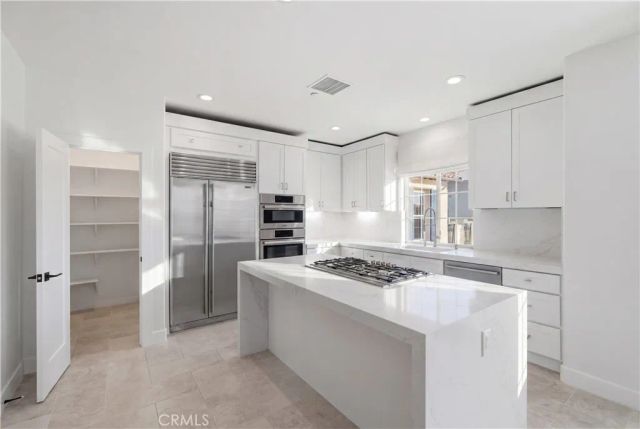 14 Talmont, Newport Coast, CA 92657