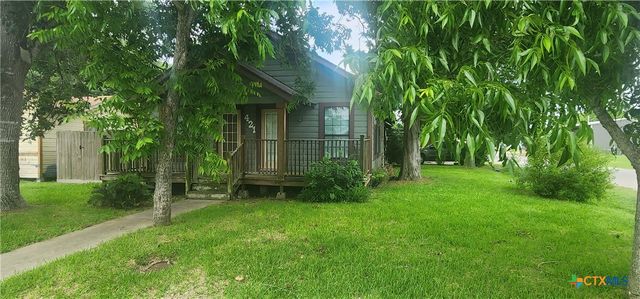 267 Illinois Street, Bloomington, TX 77951