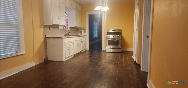 267 Illinois Street, Bloomington, TX 77951