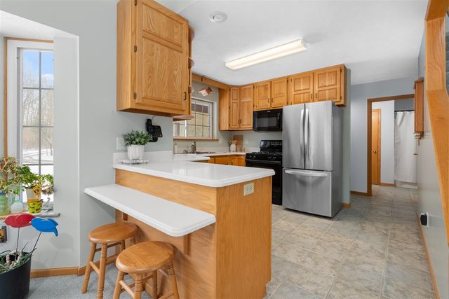 42979 County Road 665, Paw Paw, MI 49079