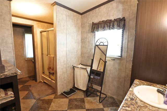 409 Oak Hollow Lane, Sherman, TX 75092