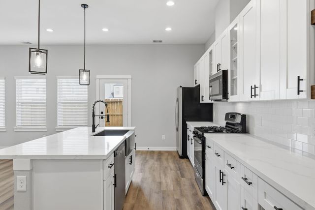 413 Stonework Landing Lane, Houston, TX 77076