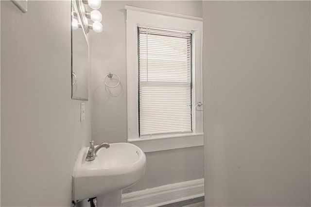 503 Monroe Avenue, Kansas City, MO 64124