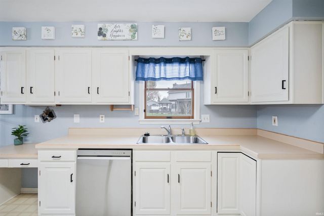 418 Santa Fe Boulevard, Kokomo, IN 46901