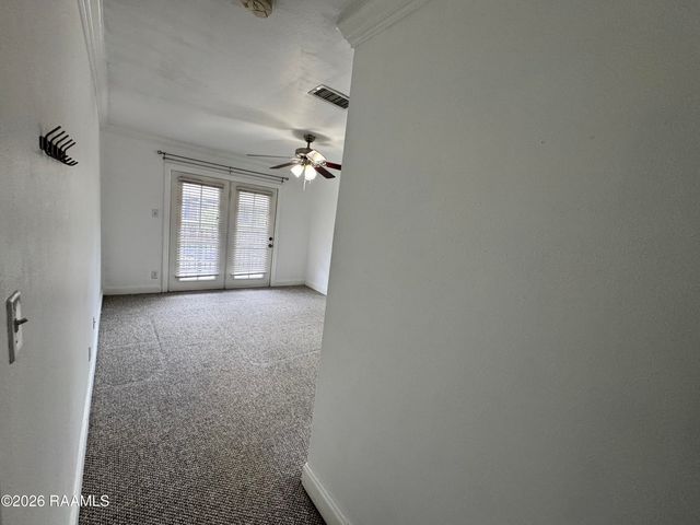 112 Hillside Drive 10, Lafayette, LA 70503
