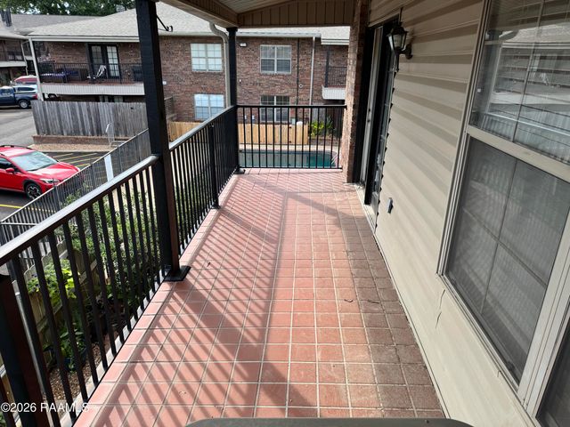 112 Hillside Drive 10, Lafayette, LA 70503