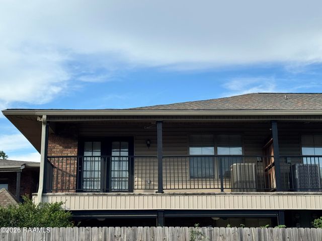 112 Hillside Drive 10, Lafayette, LA 70503