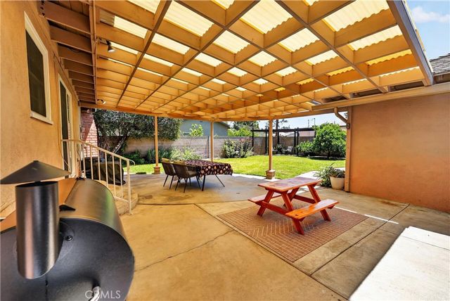 11072 Jerry Lane, Garden Grove, CA 92840