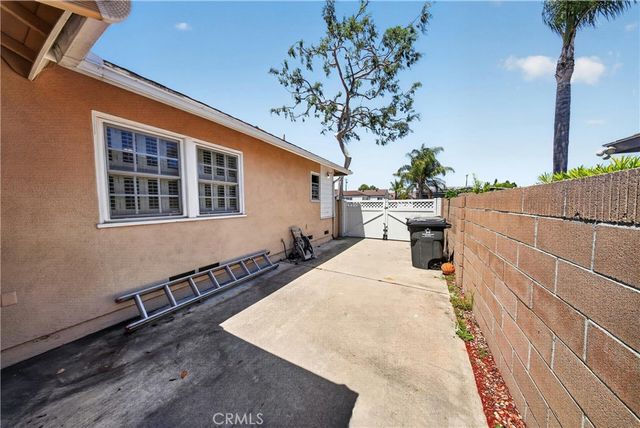 11072 Jerry Lane, Garden Grove, CA 92840