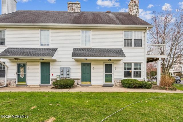 94 Des Moines Court, Tinton Falls, NJ 07712