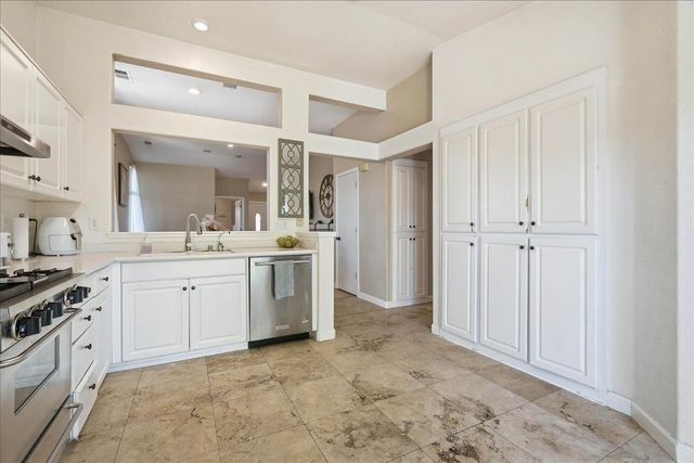 3382 Amberfield Cir, Stockton, CA 95219