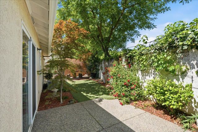 3382 Amberfield Cir, Stockton, CA 95219