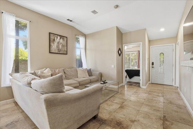 3382 Amberfield Cir, Stockton, CA 95219