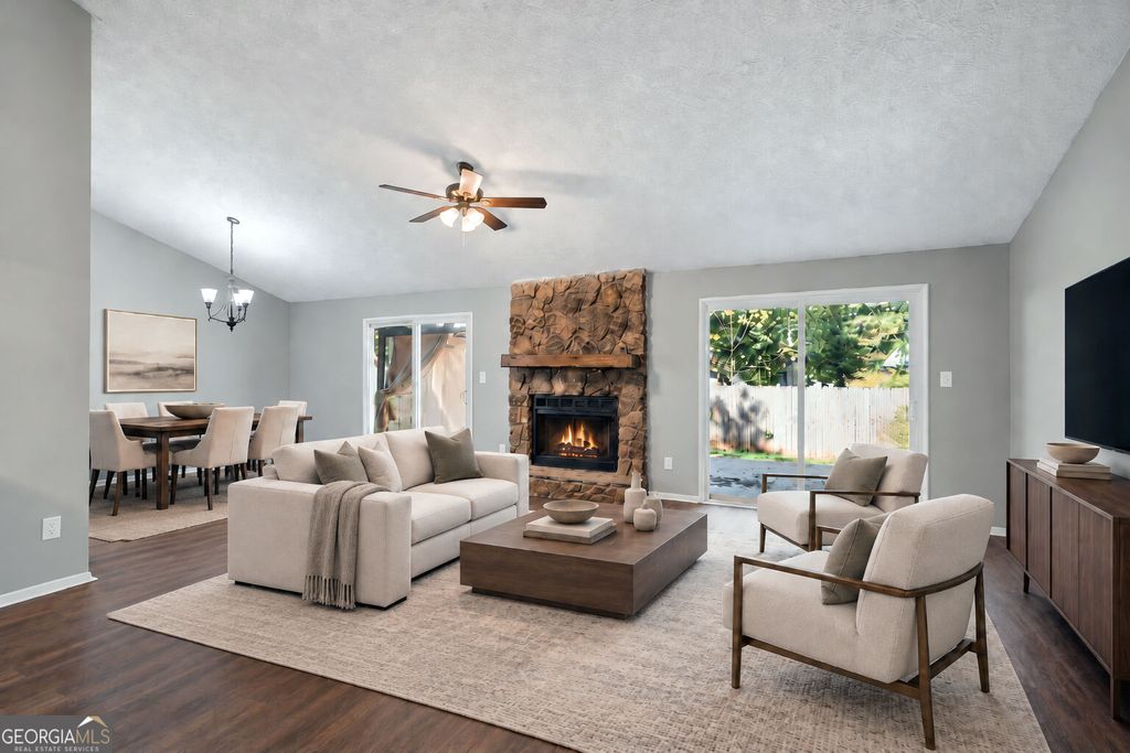 1321 Muirforest Drive, Stone Mountain, GA 30088 — photo 2