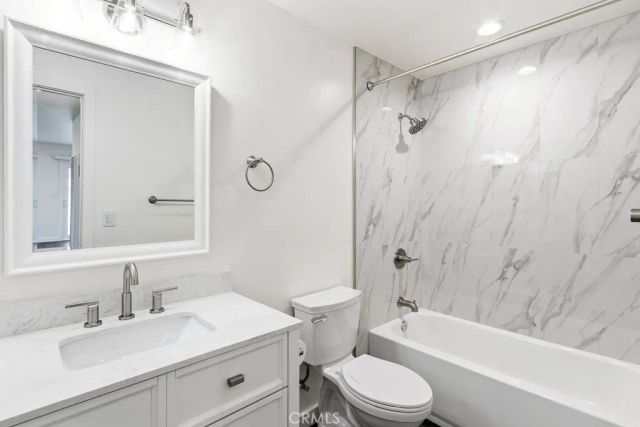 1703 Delaware Street 2, Huntington Beach, CA 92648